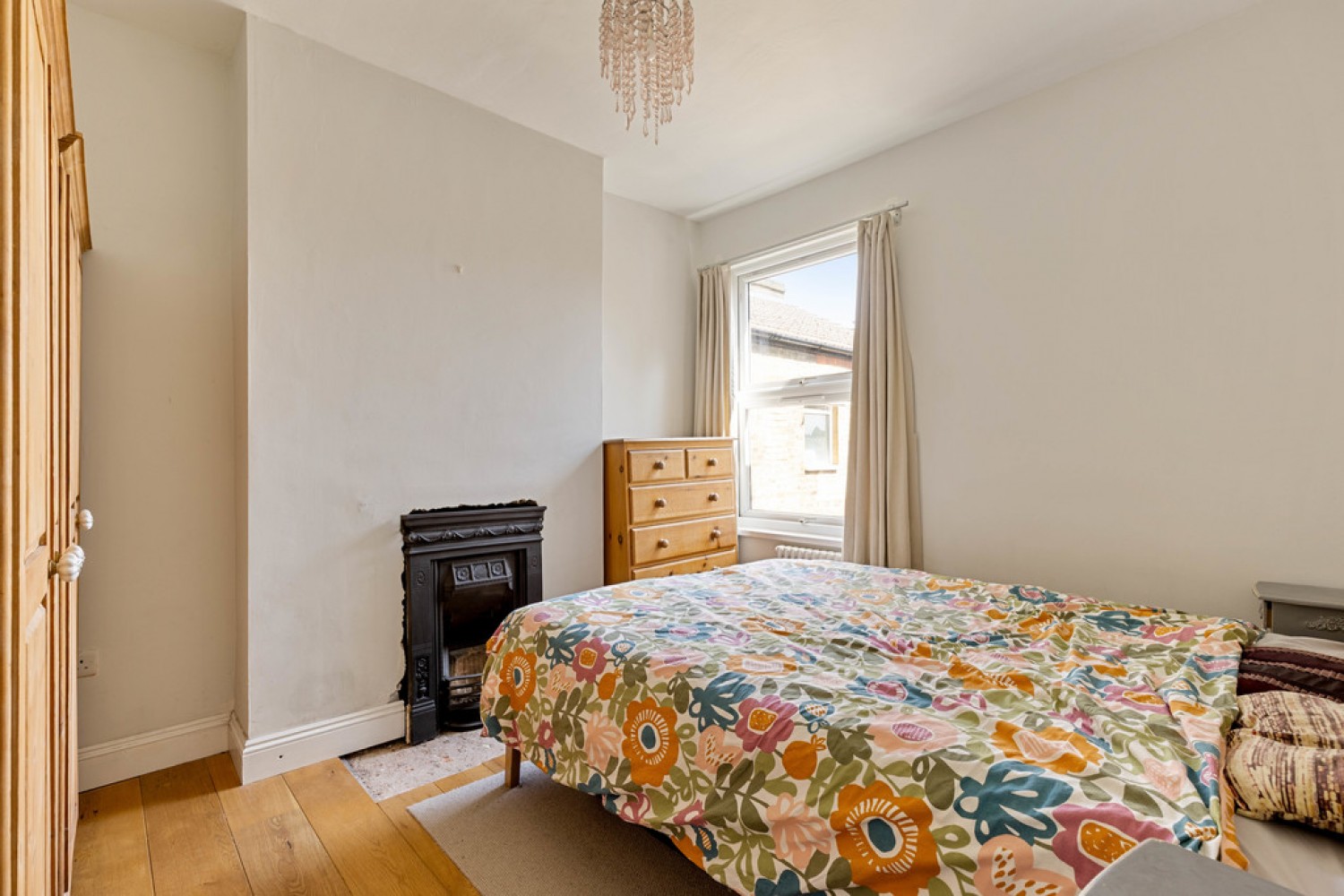 2 bedroom Flat for Sale Upper Norwood, London, Greater London