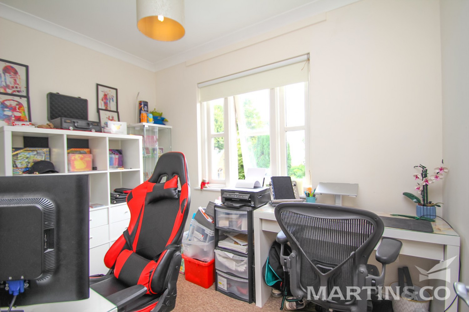 2 bedroom Flat in King Charles Court, Moulsham Street, Chelmsford