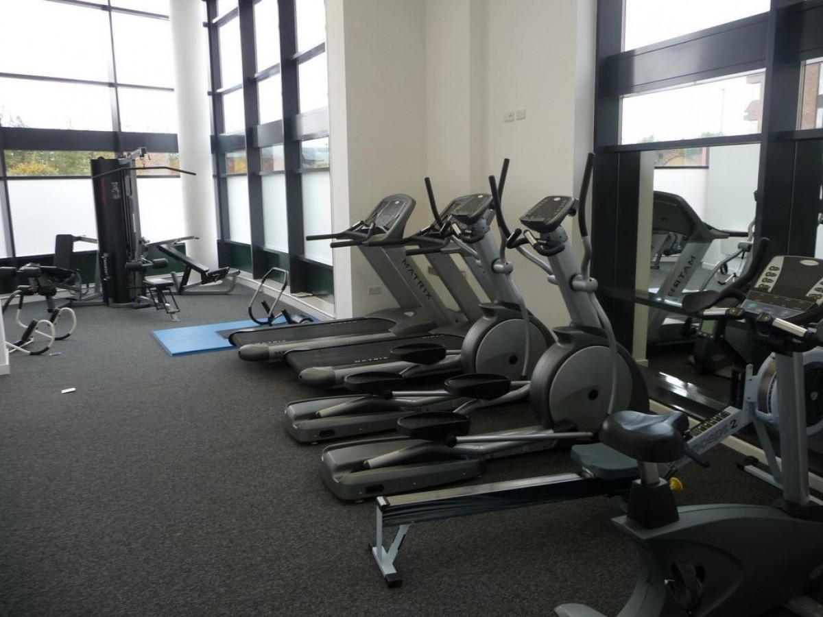 Wells Crescent, City Centre