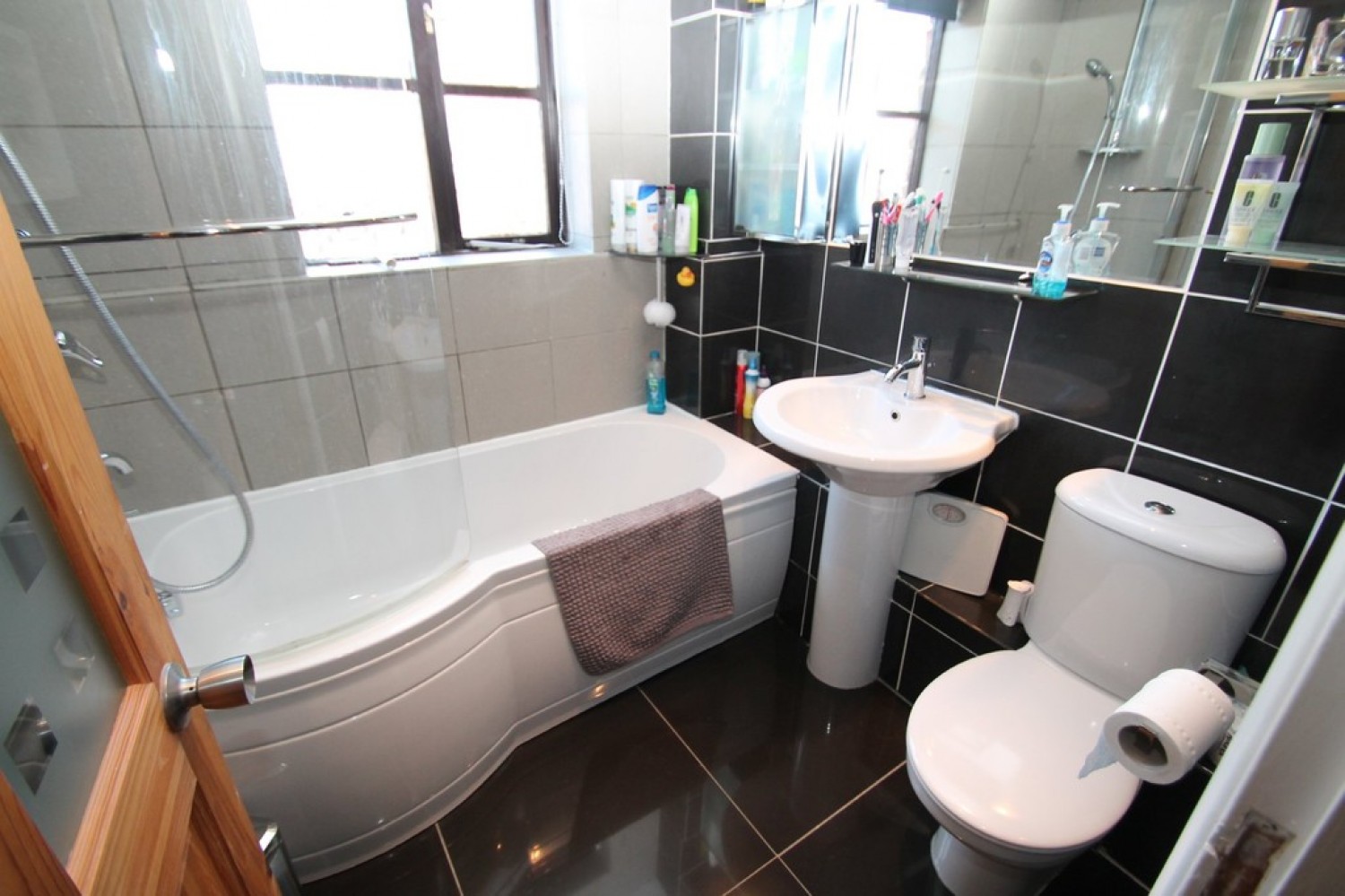 1 bedroom House for Letting Pollards Green, Chelmer Village