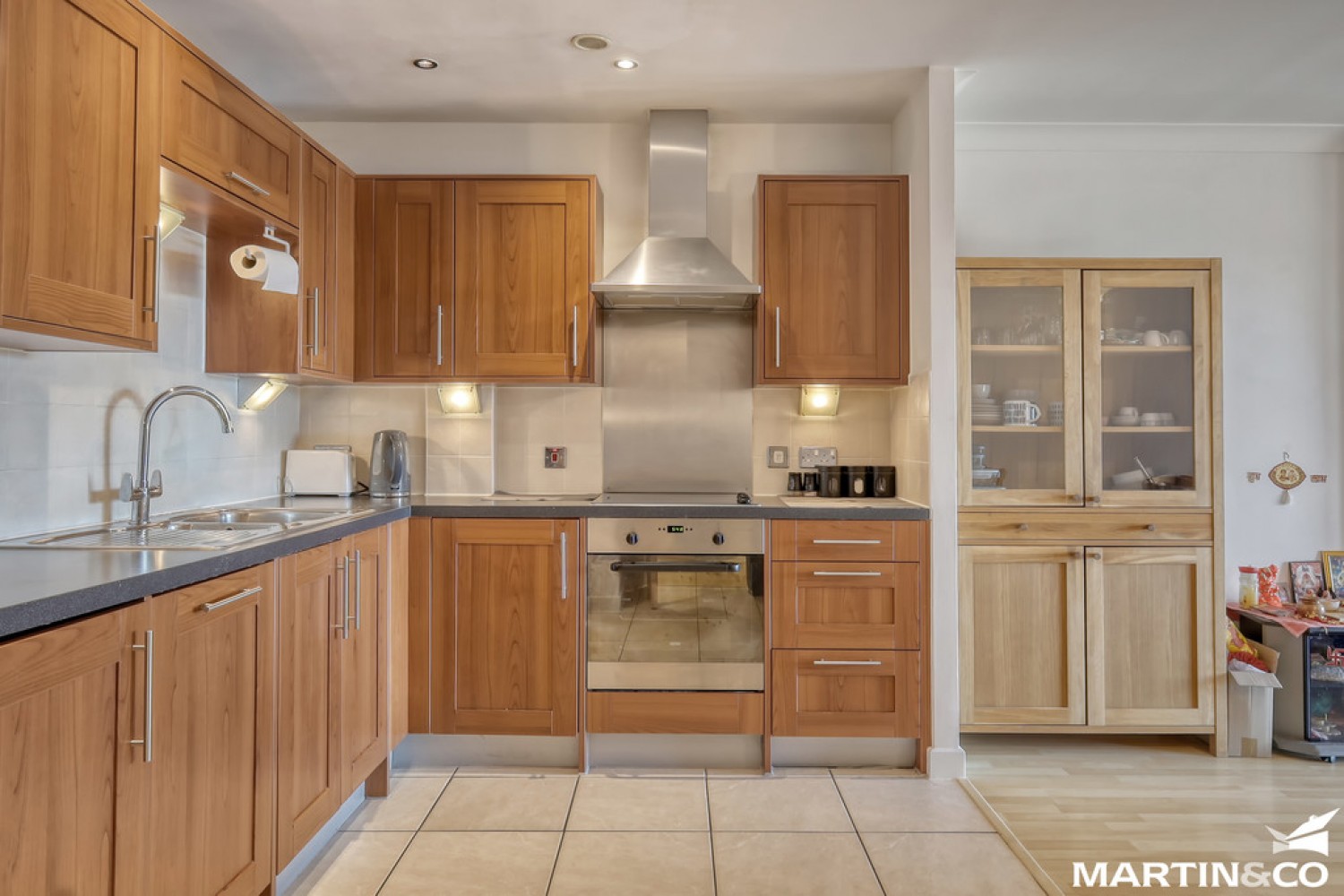 2 bedroom Flat for Letting Wells Crescent, Chelmsford