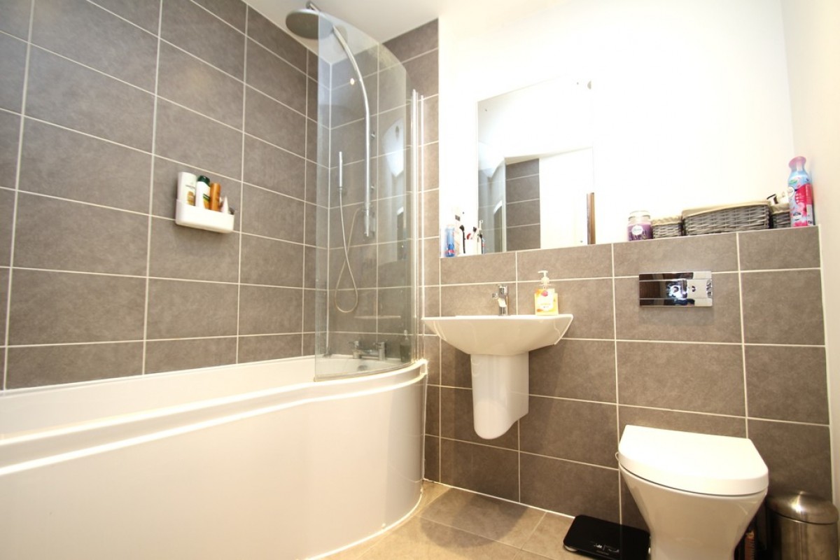 Dunn Side, Chelmsford