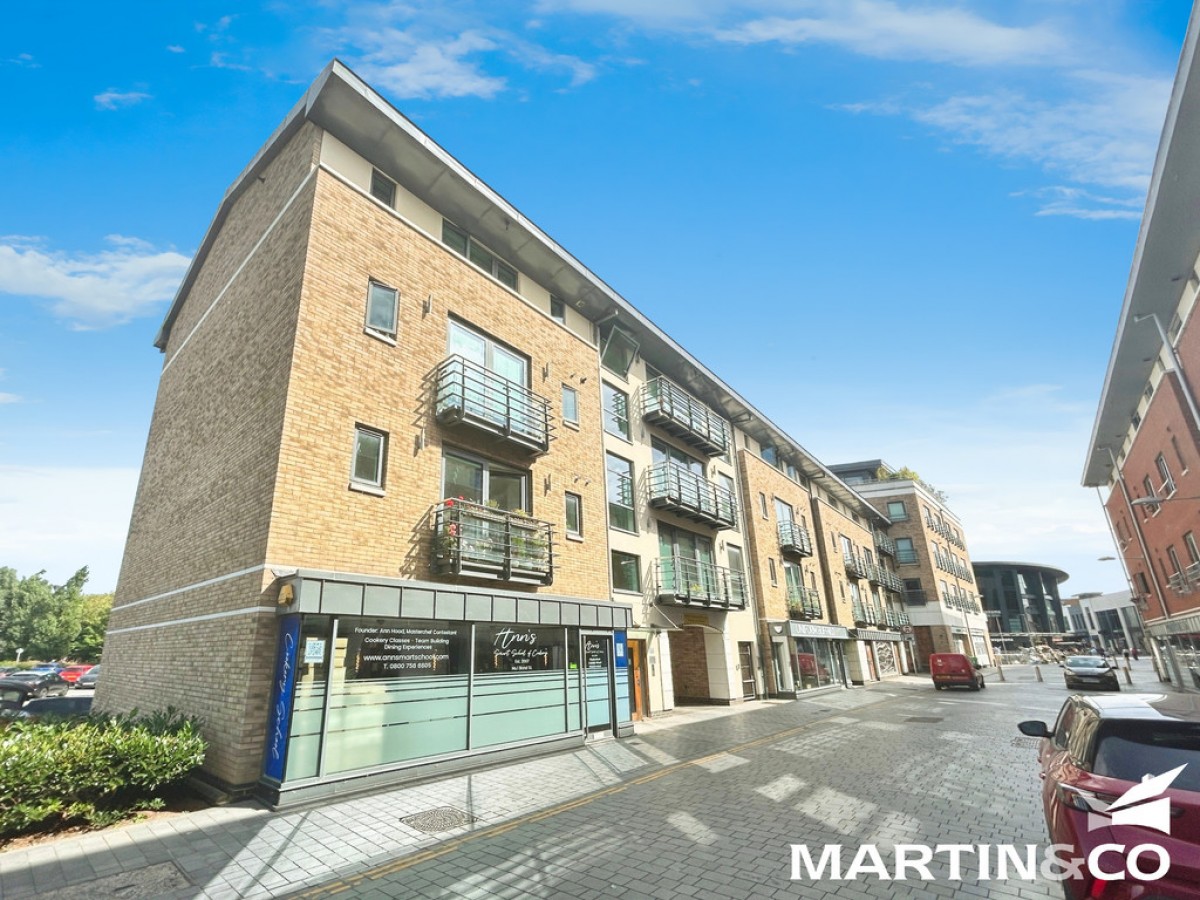 Bond Street, Chelmsford