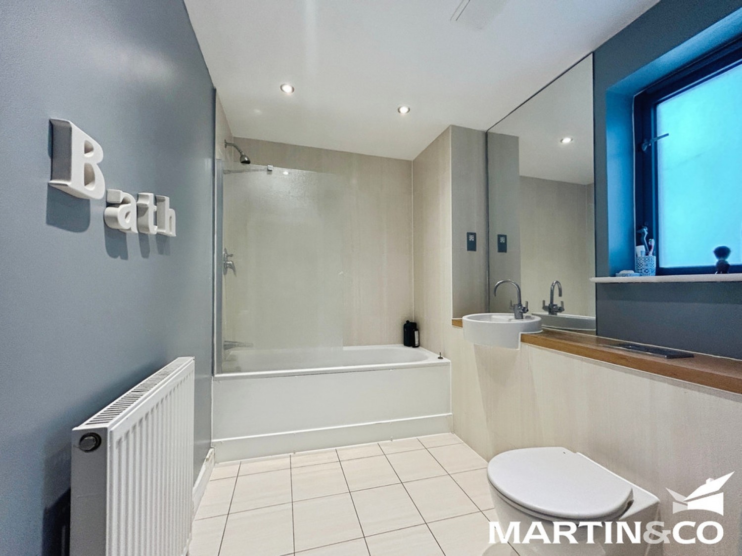 Bond Street, Chelmsford