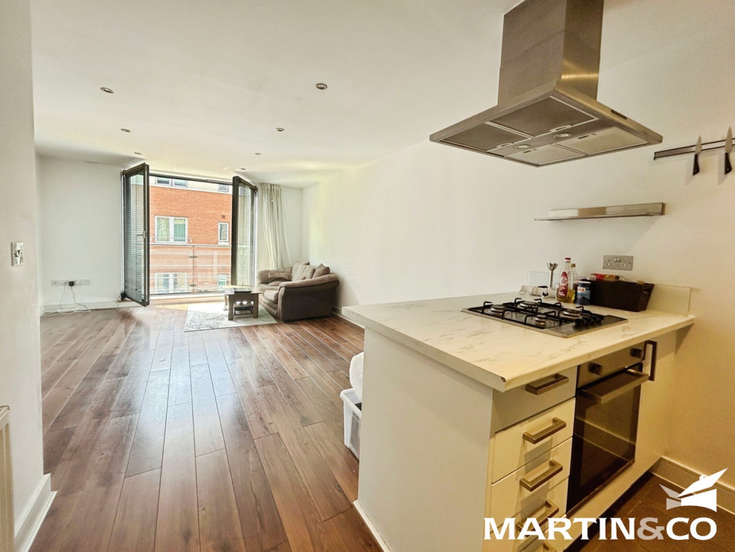 Bond Street, Chelmsford