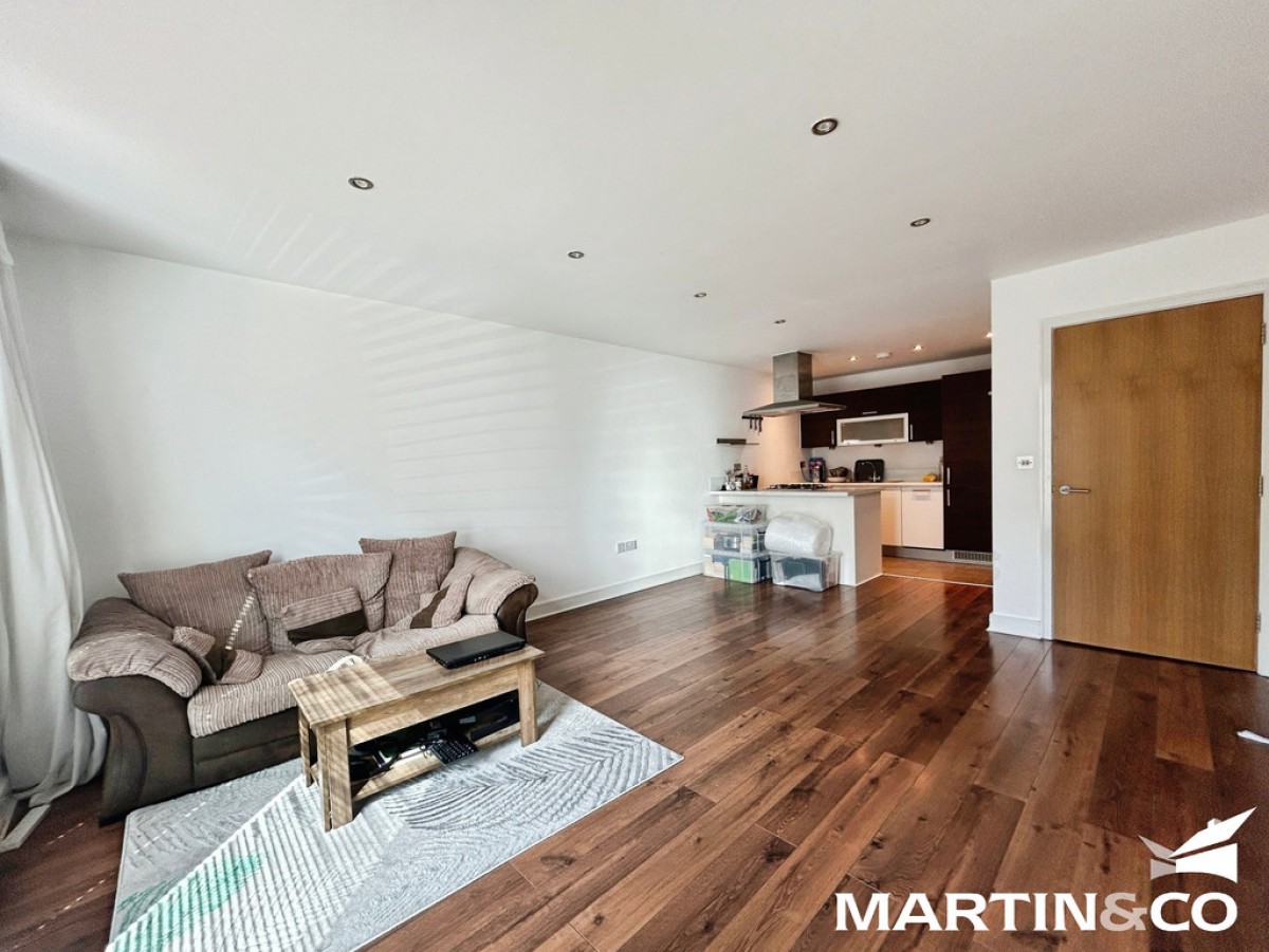 Bond Street, Chelmsford