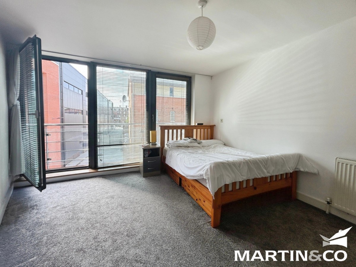 Bond Street, Chelmsford