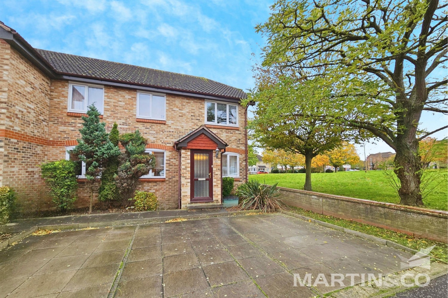 2 bedroom Flat for Letting Earlsfield Drive, Chelmsford