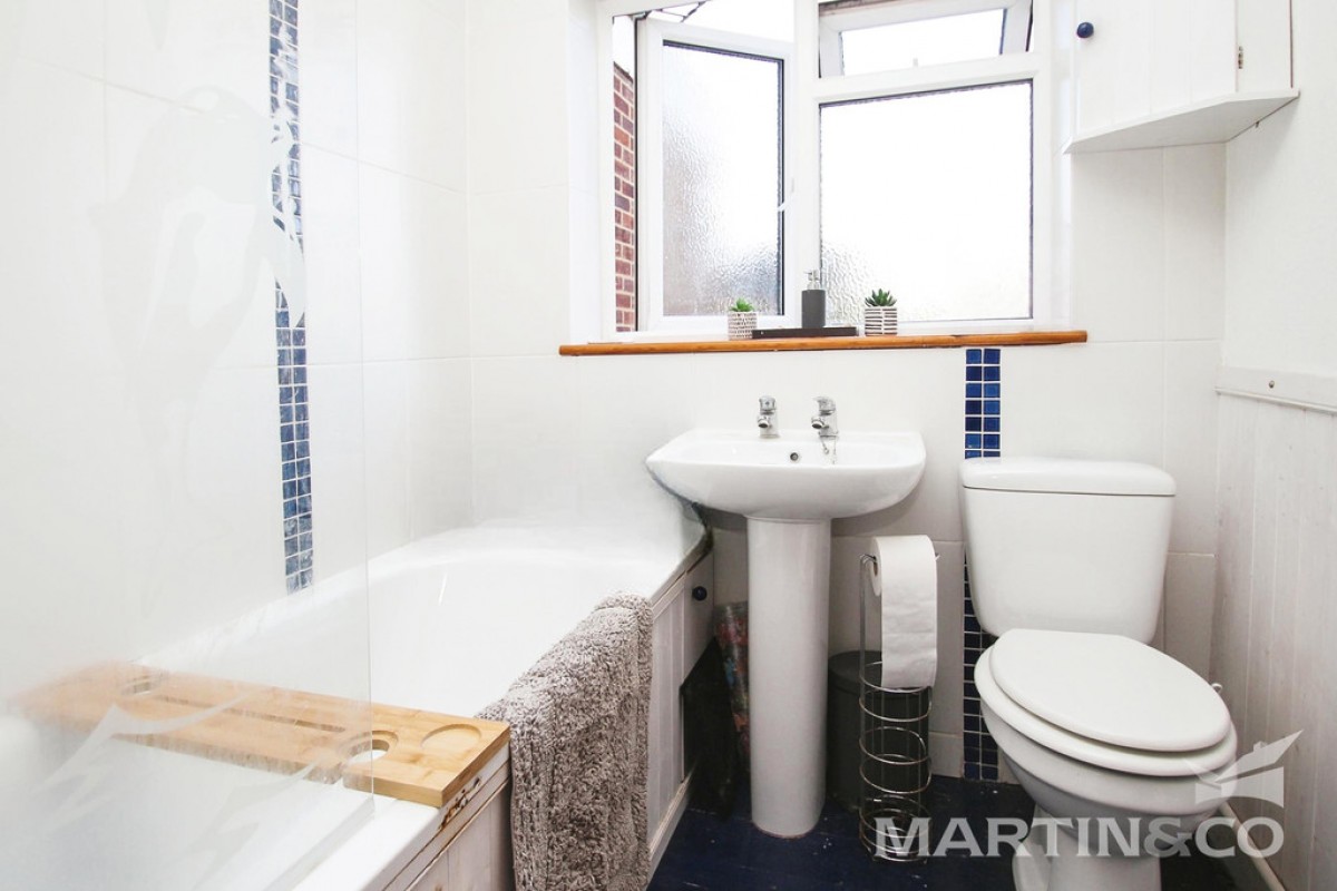 Meadgate Avenue, Chelmsford