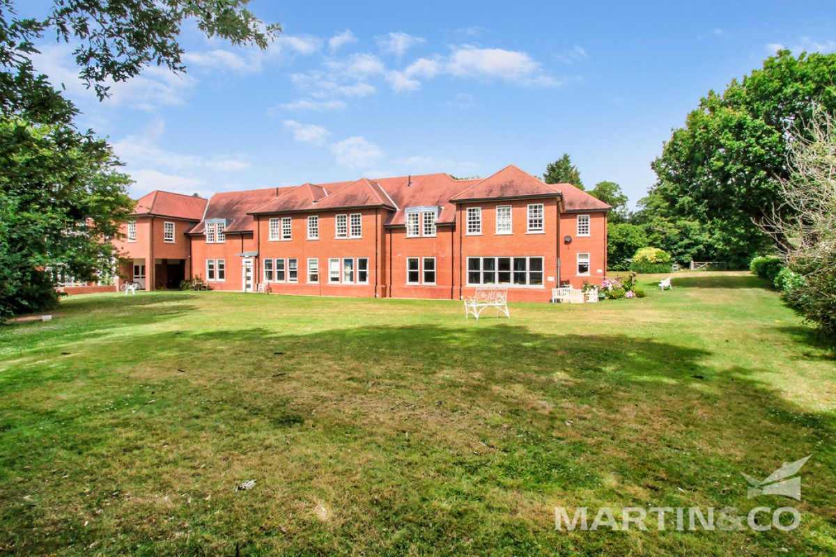 Gay Bowers Road, Danbury