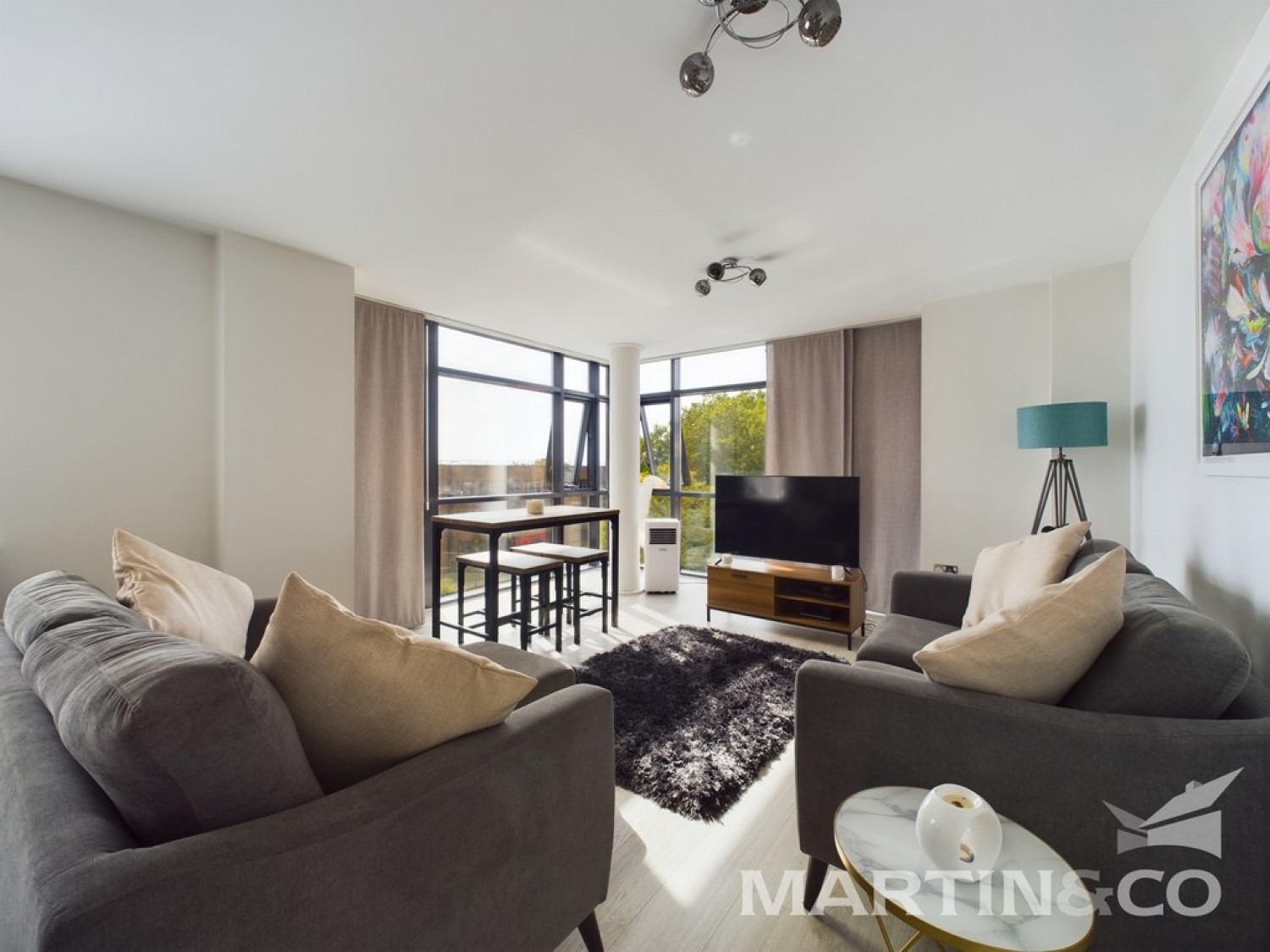 2 bedroom Flat for Letting Wells Crescent, Chelmsford