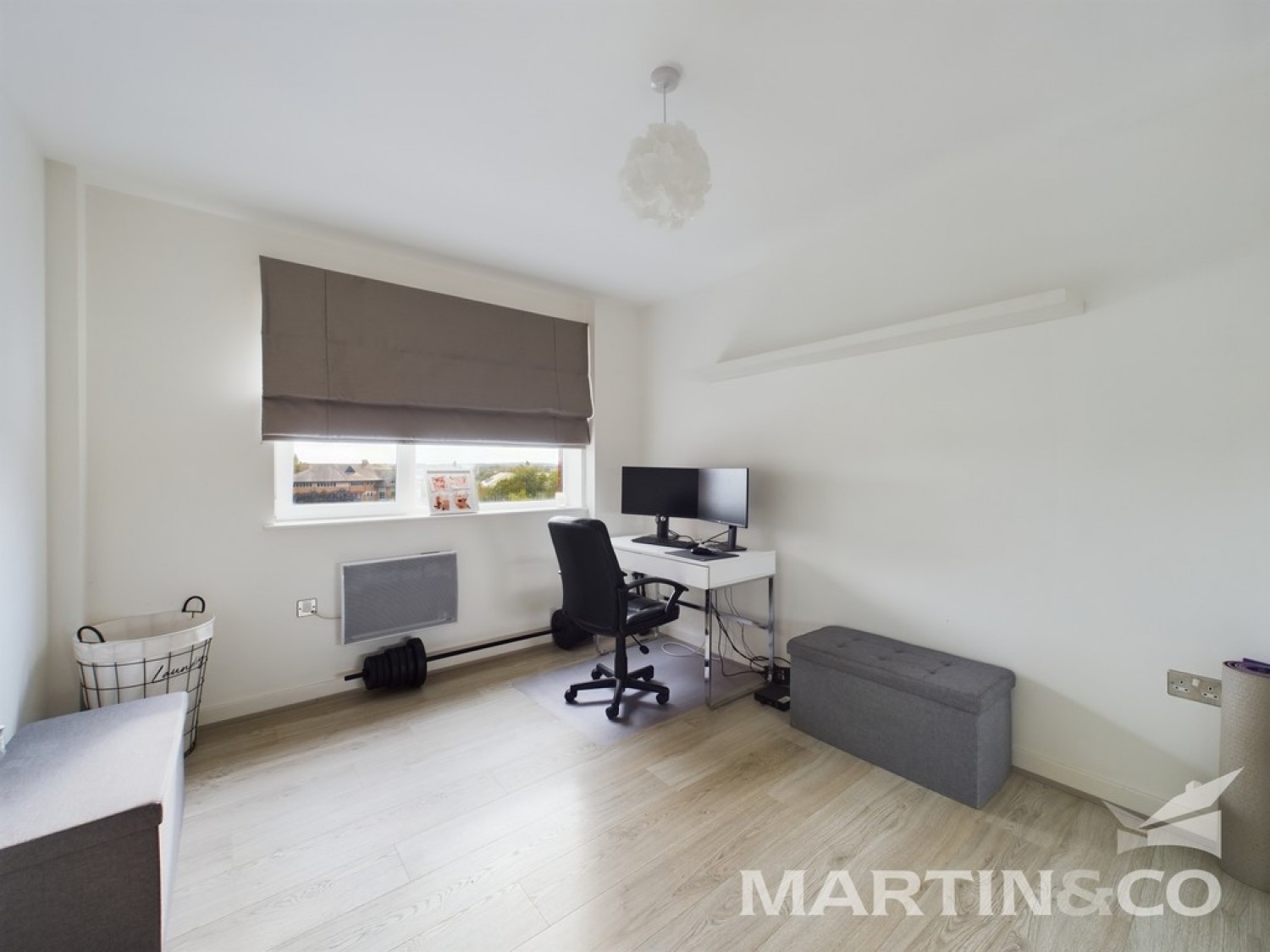 2 bedroom Flat for Letting Wells Crescent, Chelmsford