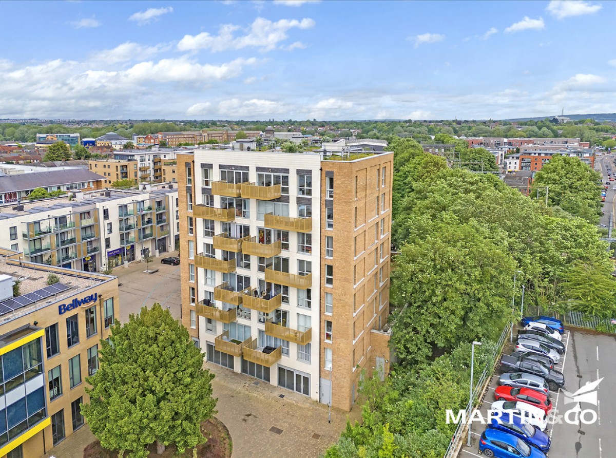 Cunard Square, Chelmsford