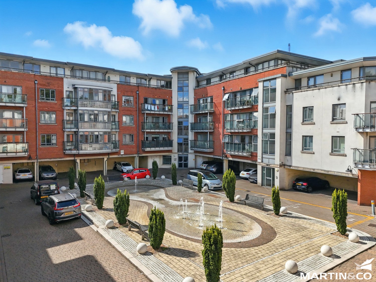 2 bedroom Flat for Letting Victoria Court, Chelmsford