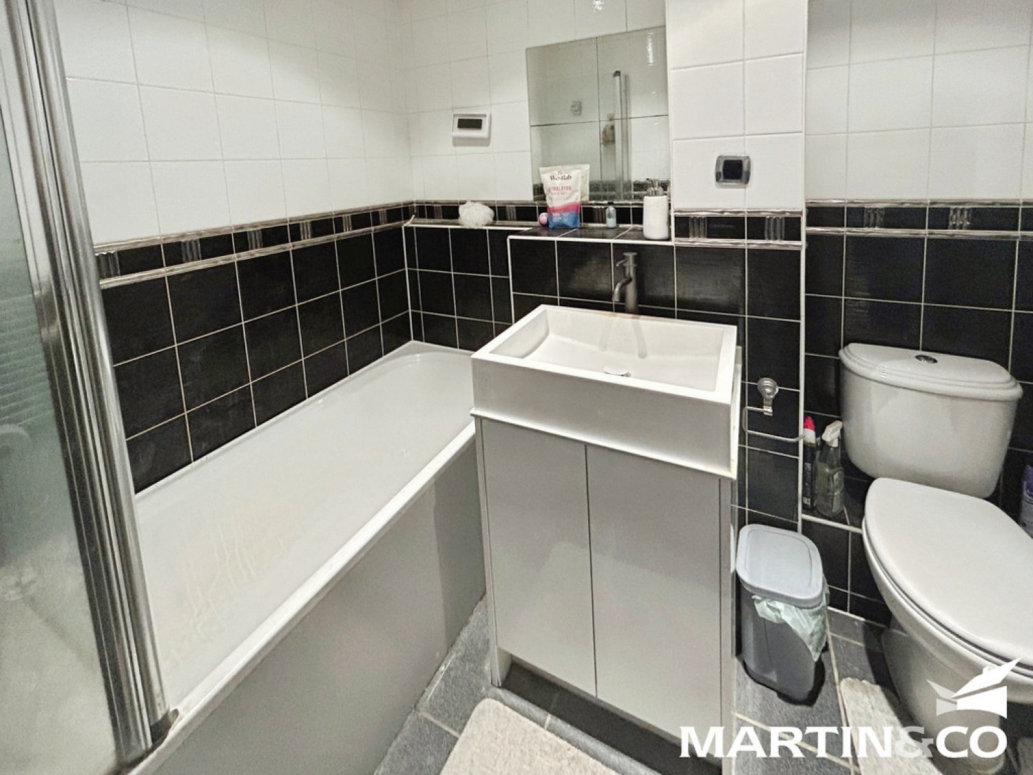 2 bedroom Flat for Letting Victoria Court, Chelmsford