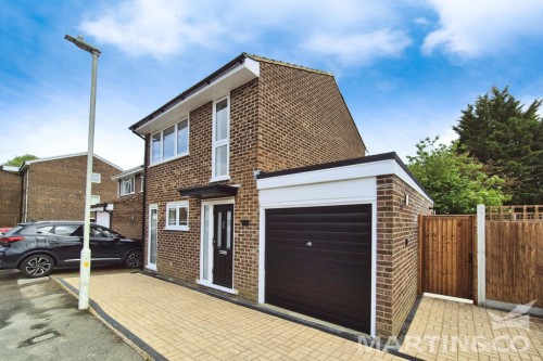 Lupin Drive, Chelmsford