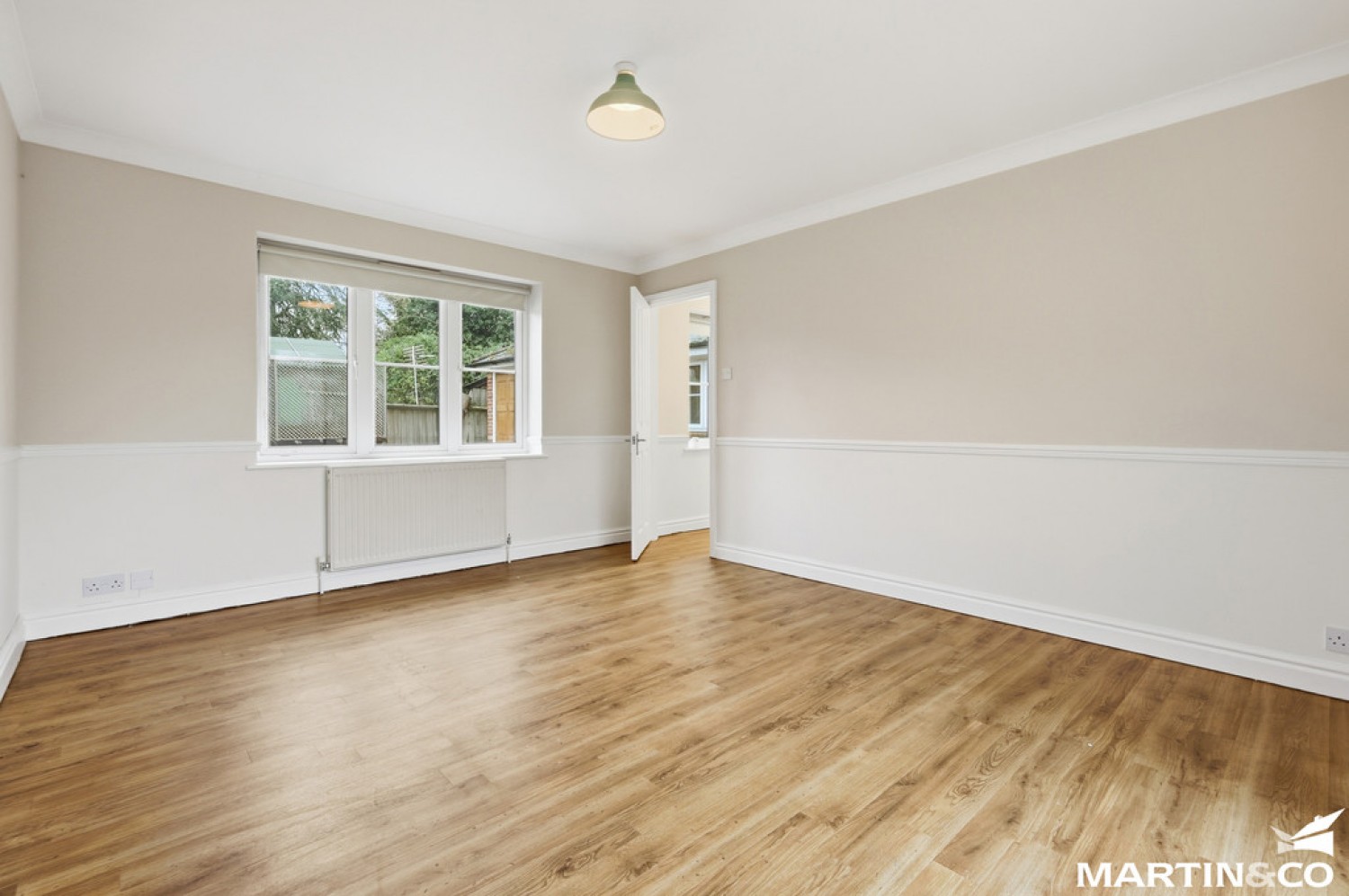 2 bedroom Bungalow for Sale Chequers Road, Writtle