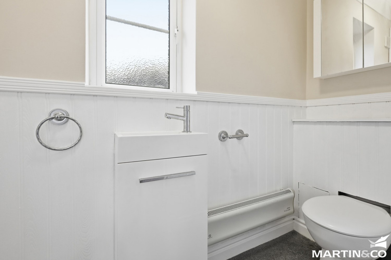 2 bedroom Bungalow for Sale Chequers Road, Writtle