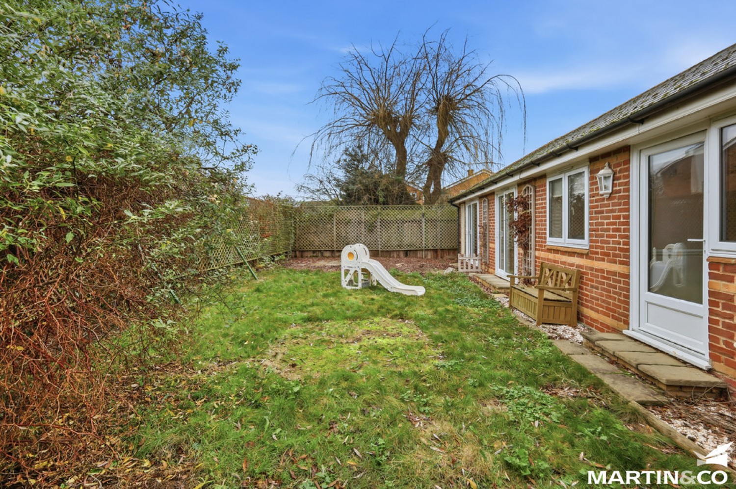 2 bedroom Bungalow for Sale Chequers Road, Writtle