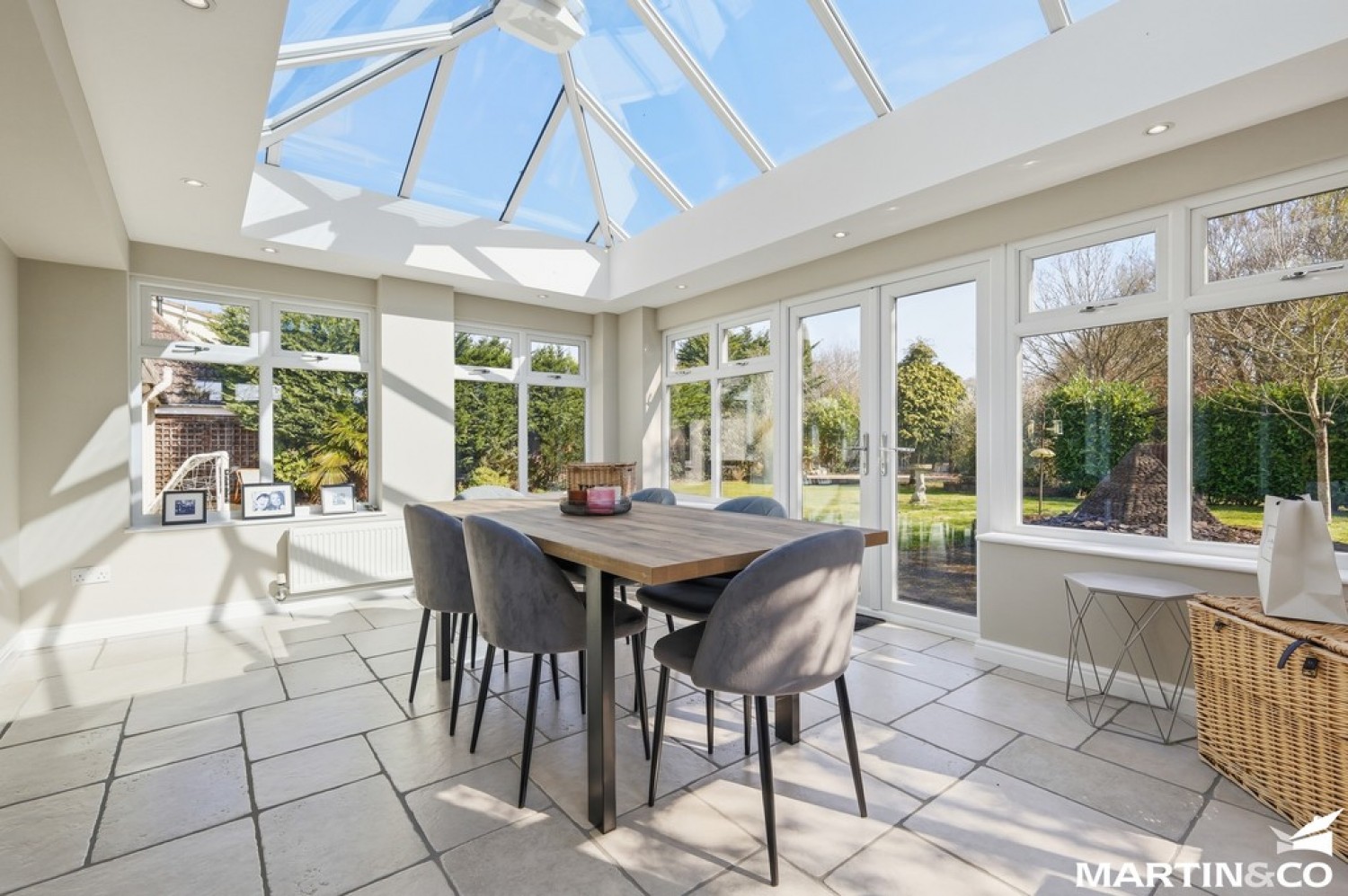 4 bedroom Bungalow for Sale Moor Hall Lane, Danbury