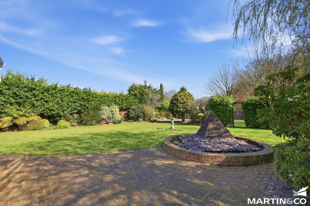 Moor Hall Lane, Danbury