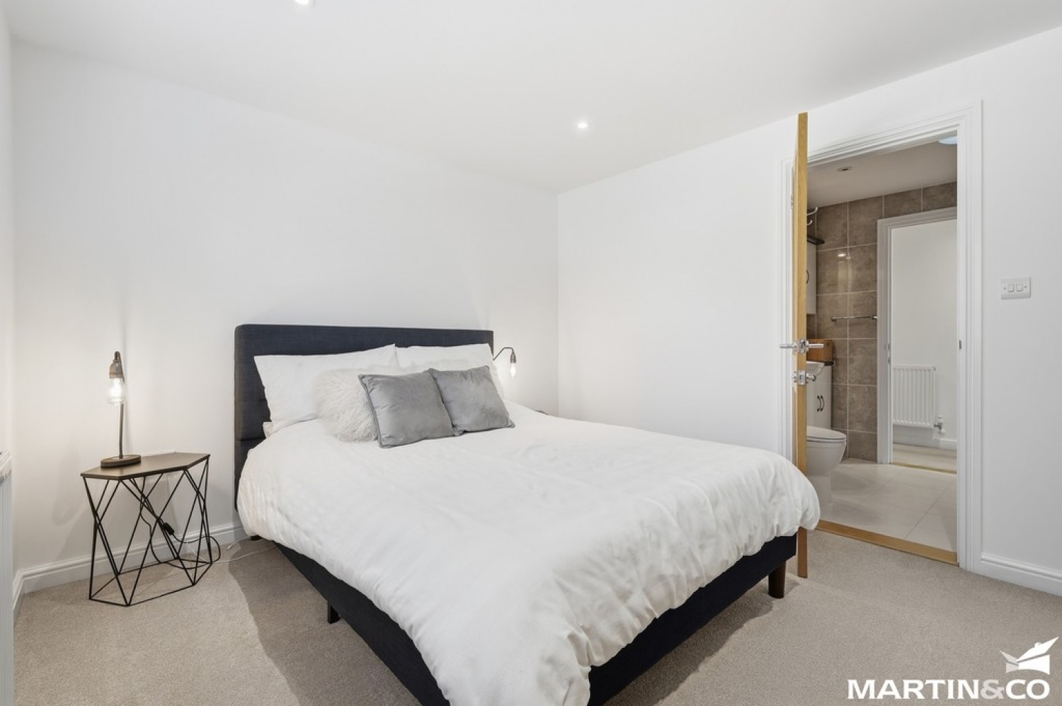 4 bedroom Bungalow for Sale Moor Hall Lane, Danbury