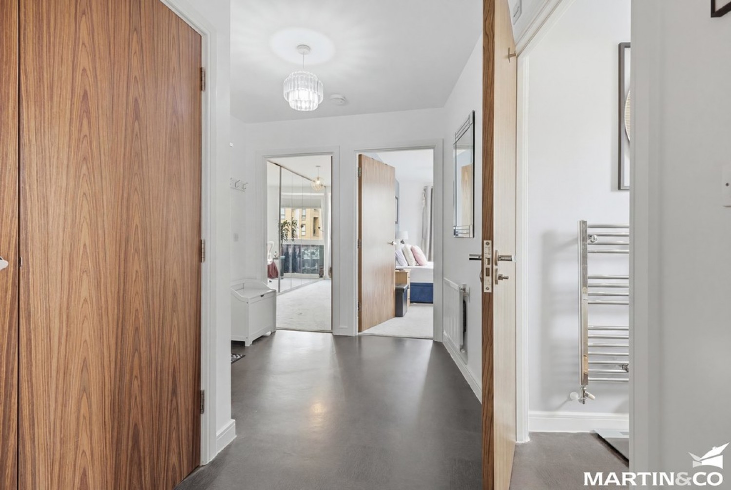 2 bedroom Flat for Sale Cunard Square, Chelmsford, Essex