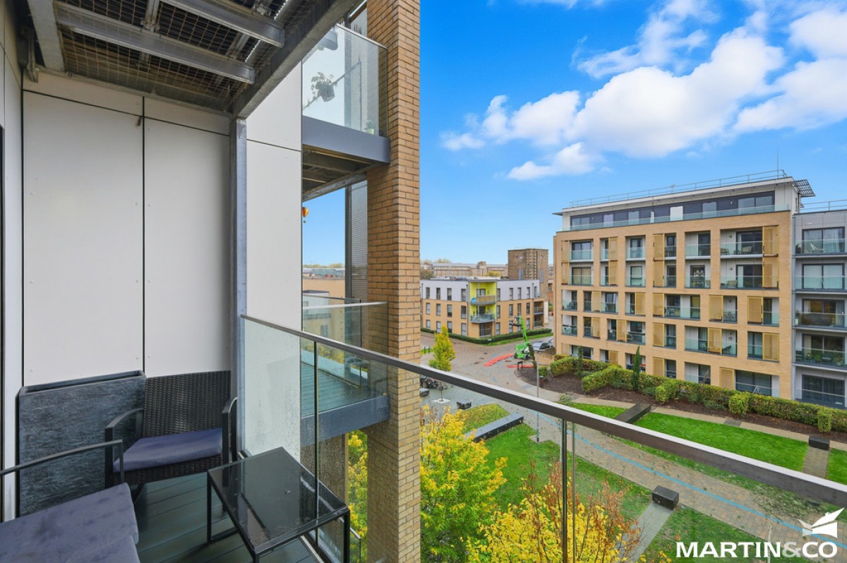 Dunn Side, Chelmsford