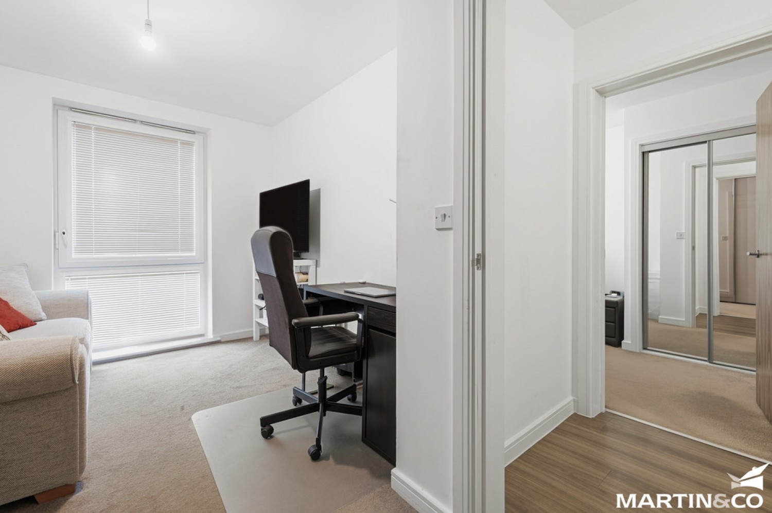 Dunn Side, Chelmsford