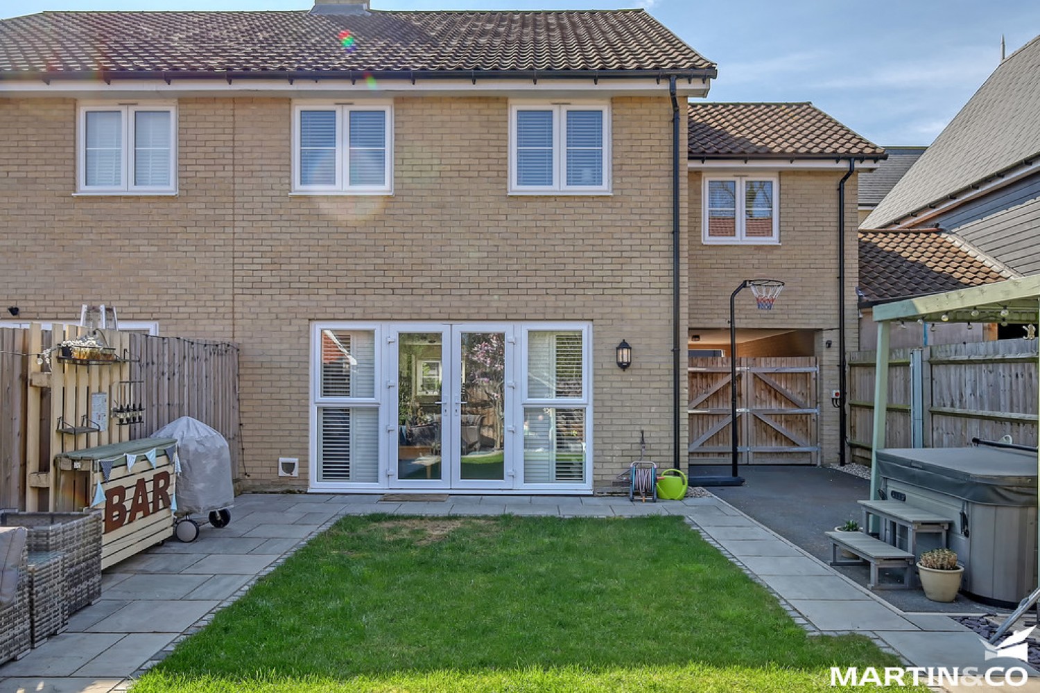 Searle Crescent, Broomfield, Chelmsford