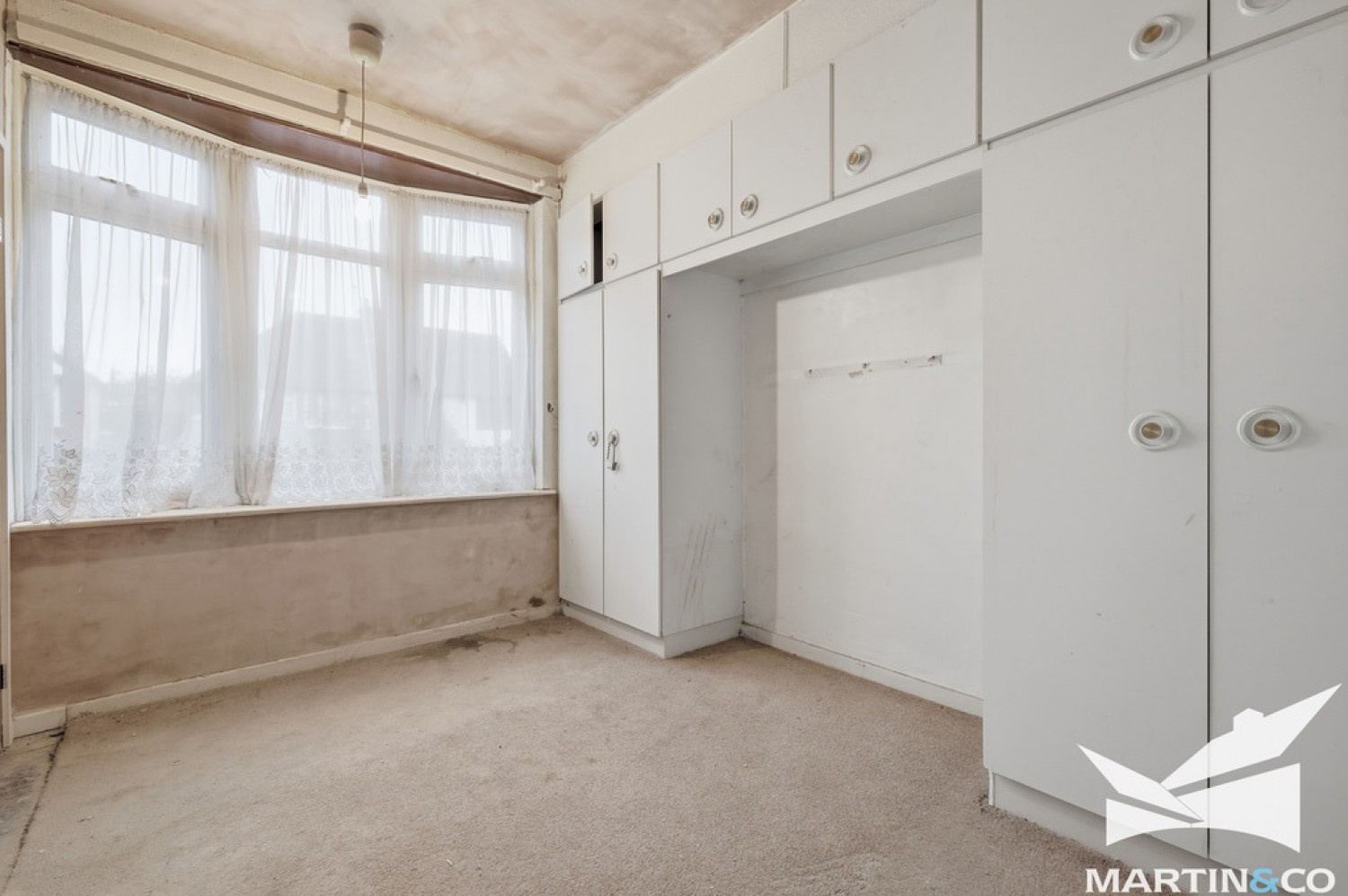 3 bedroom Bungalow in Wallace Crescent, Chelmsford