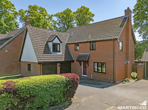 Canterbury Way, Chelmsford, Essex
