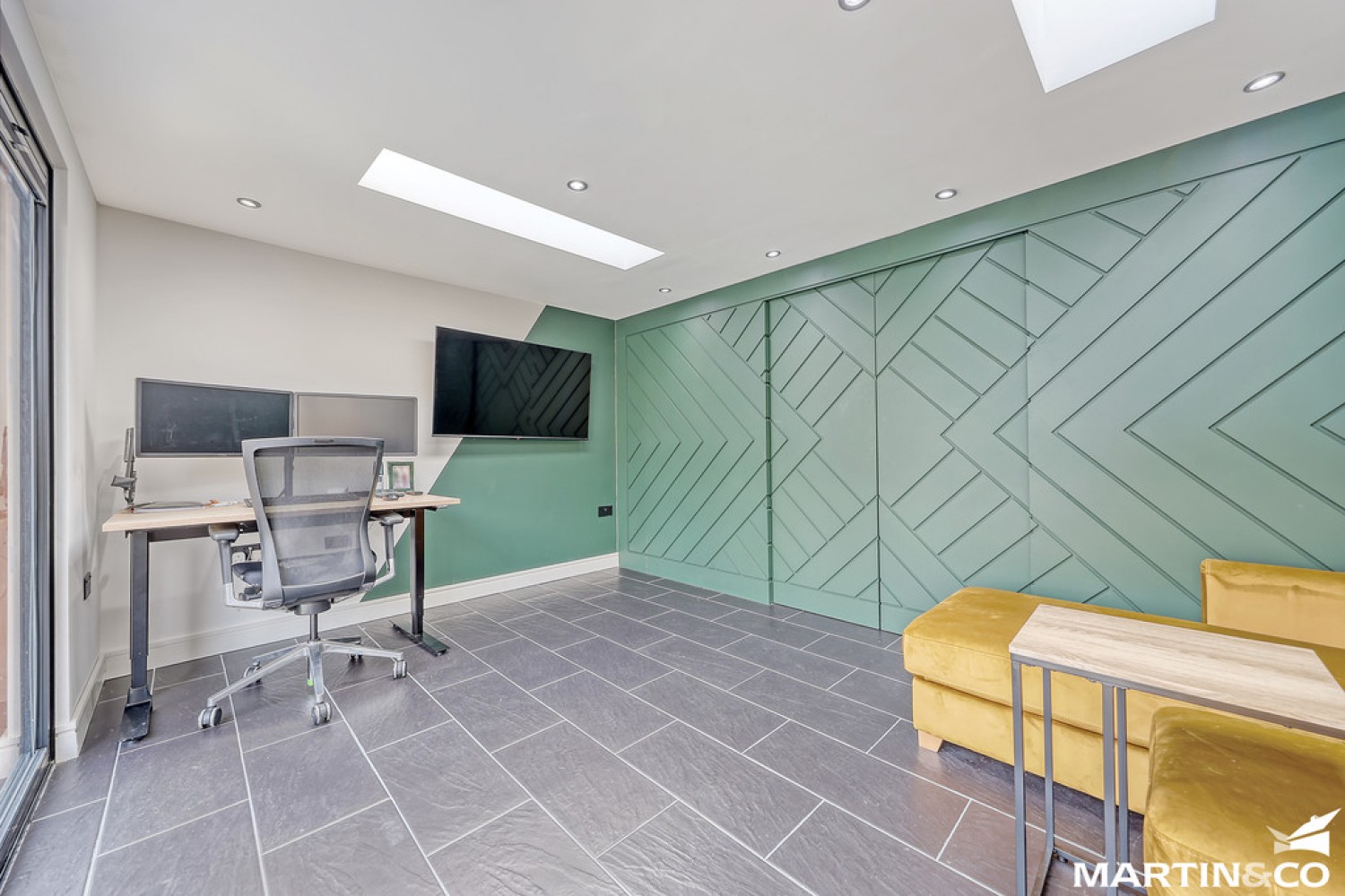 3 bedroom House in Gloucester Avenue, Chelmsford