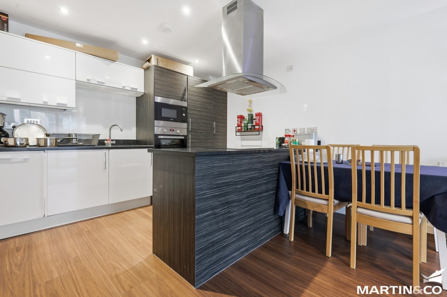 2 bedroom Flat for Sale Dunn Side, Chelmsford