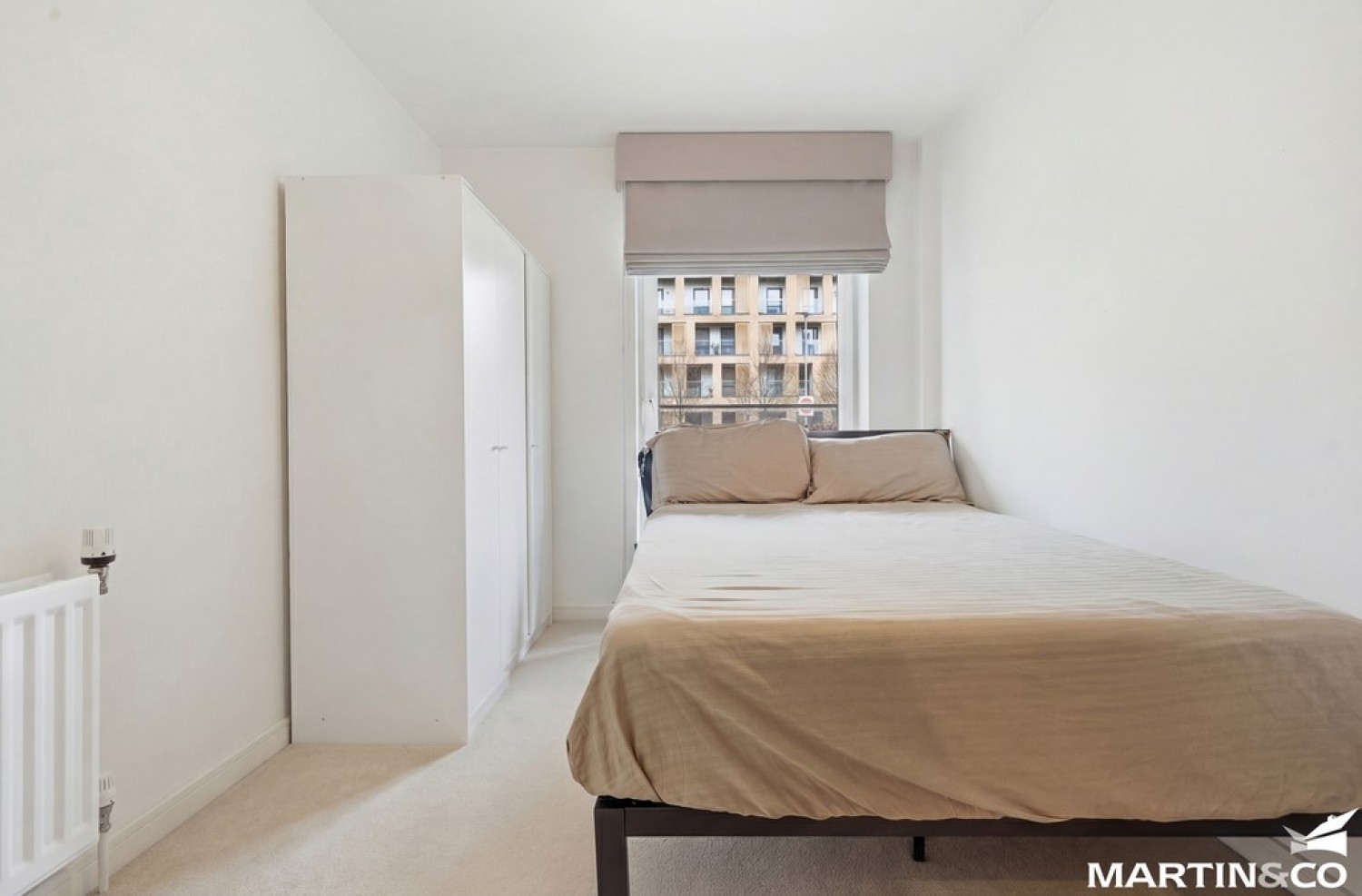 2 bedroom Flat for Sale Dunn Side, Chelmsford