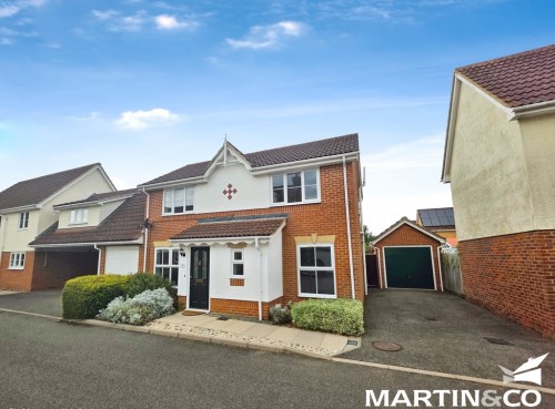 Isaac Square, Great Baddow, Chelmsford