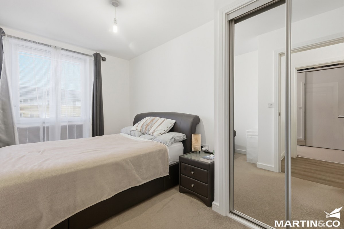 Dunn Side, Chelmsford