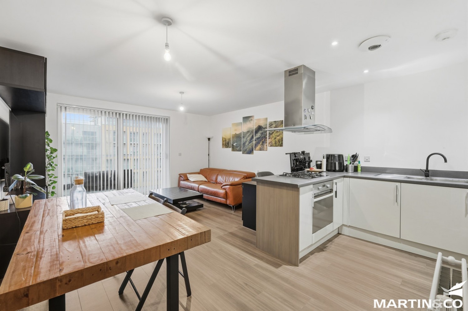 Dunn Side, Chelmsford