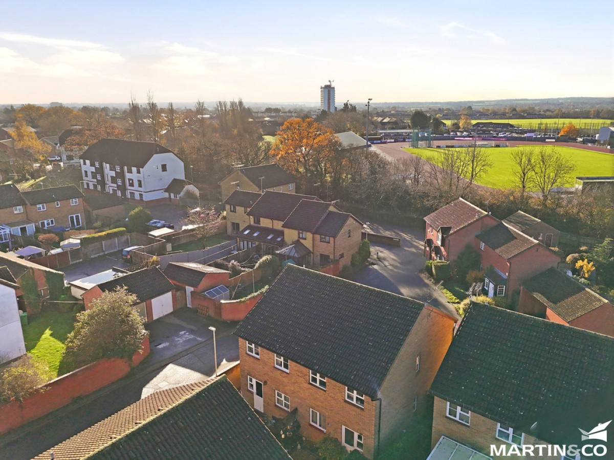 Bounderby Grove, Chelmsford