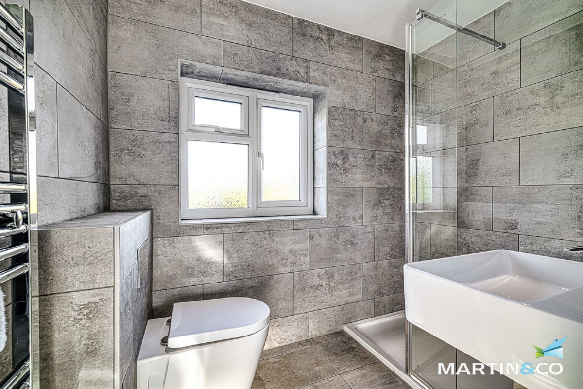 Westfield Avenue, Chelmsford