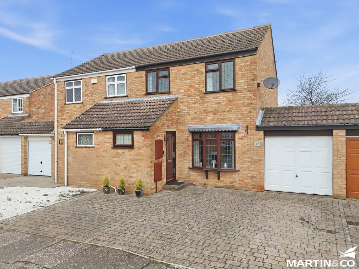 3 bedroom House in Pickwick Avenue, Chelmsford, Essex