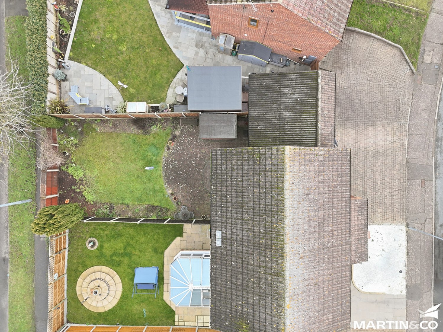 3 bedroom House in Pickwick Avenue, Chelmsford, Essex