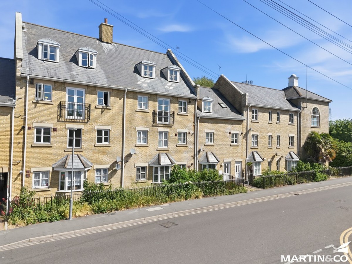 New Writtle Street, Chelmsford