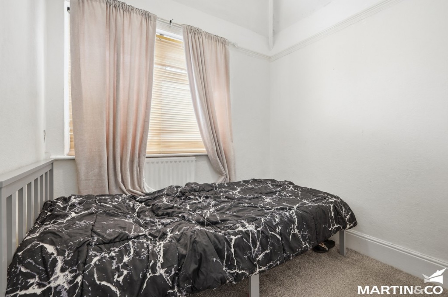 3 bedroom House for Sale Springfield Park Avenue, Chelmsford