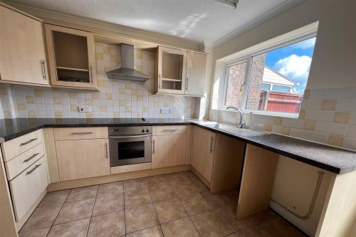 Ash Grove, Ringwood