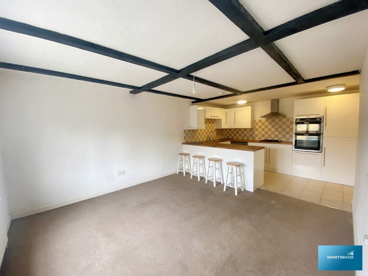 3 bedroom House in Christchurch Road, Ringwood