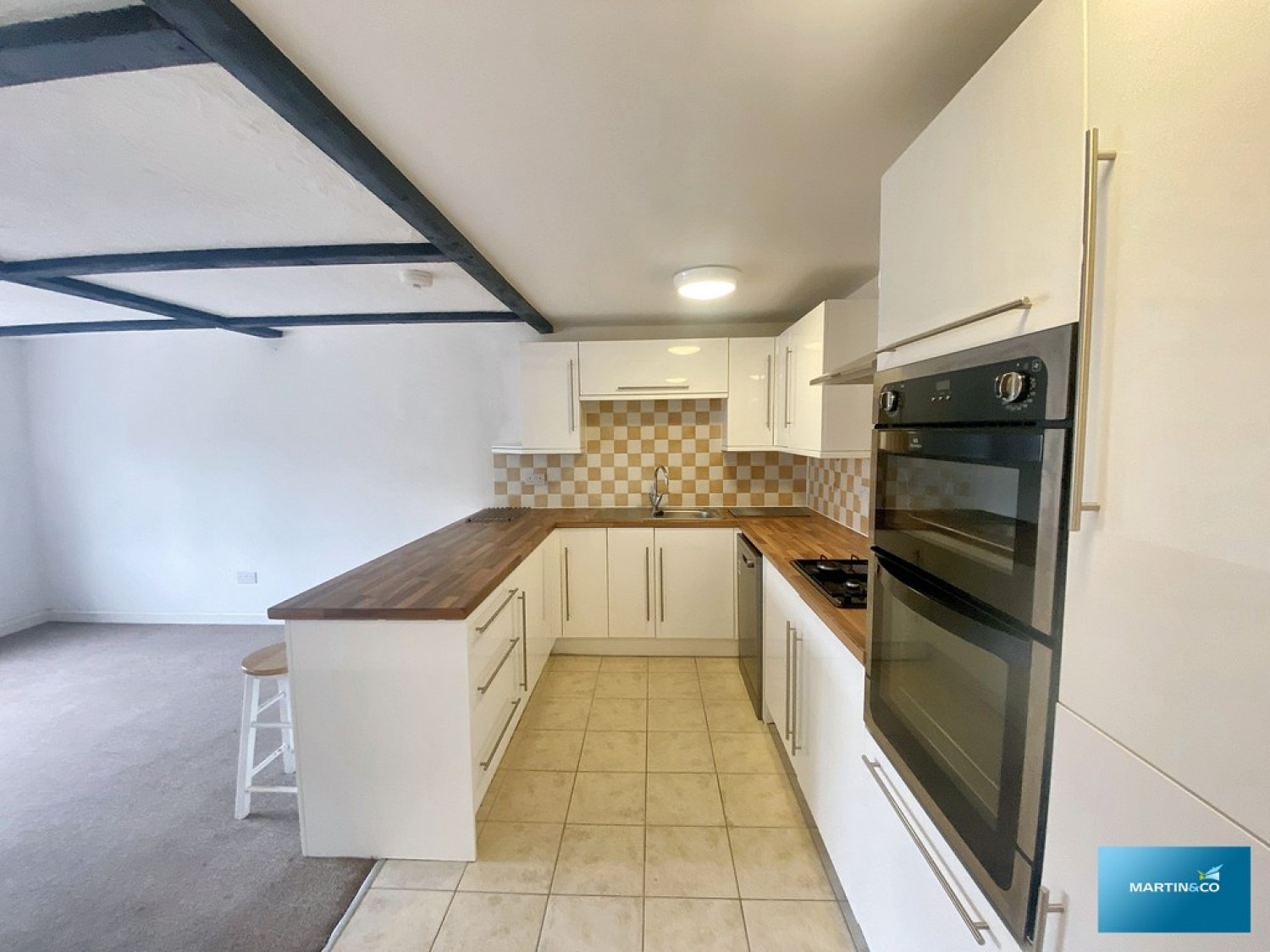 3 bedroom House in Christchurch Road, Ringwood