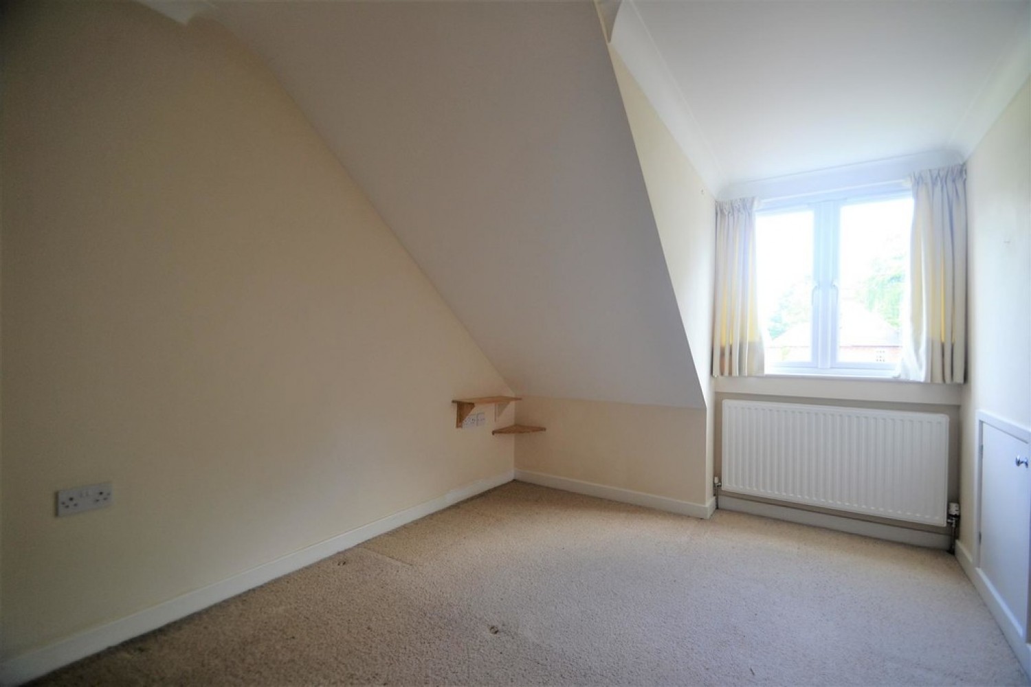 1 bedroom Flat for Letting Ferndown, Dorset