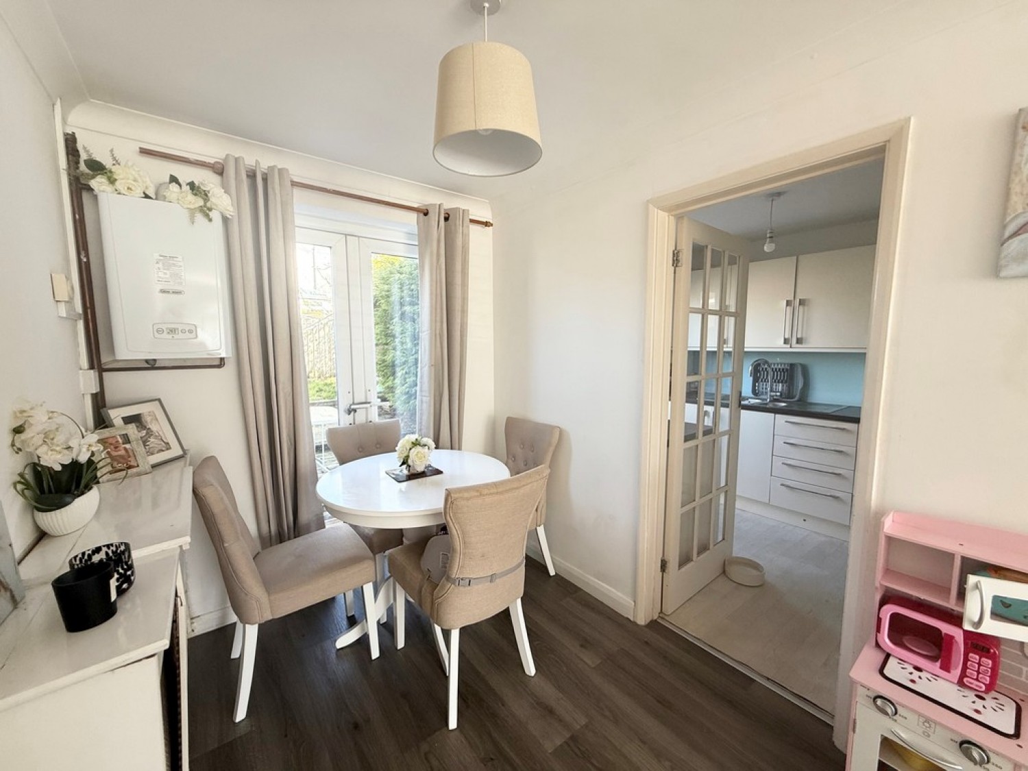 3 bedroom House for Letting The Mount, Ringwood