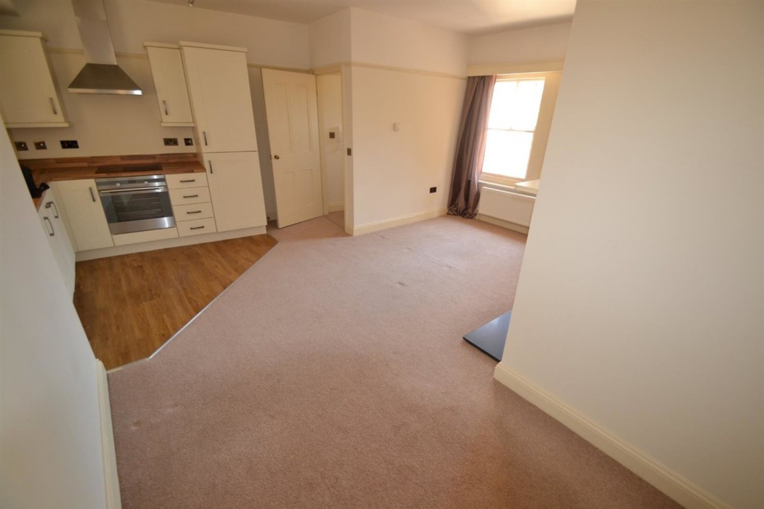 1 bedroom Flat for Letting Ringwood, Hampshire